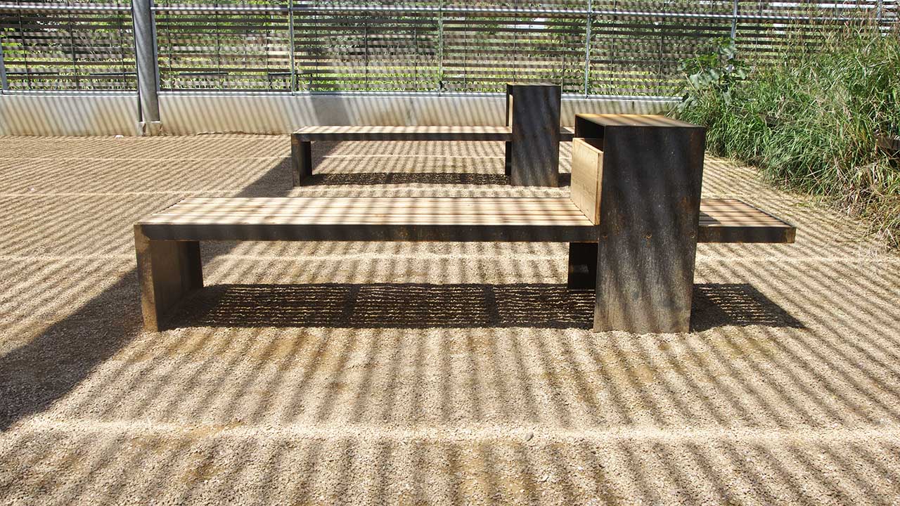 mobilier urbain bancs corten, Toulouse