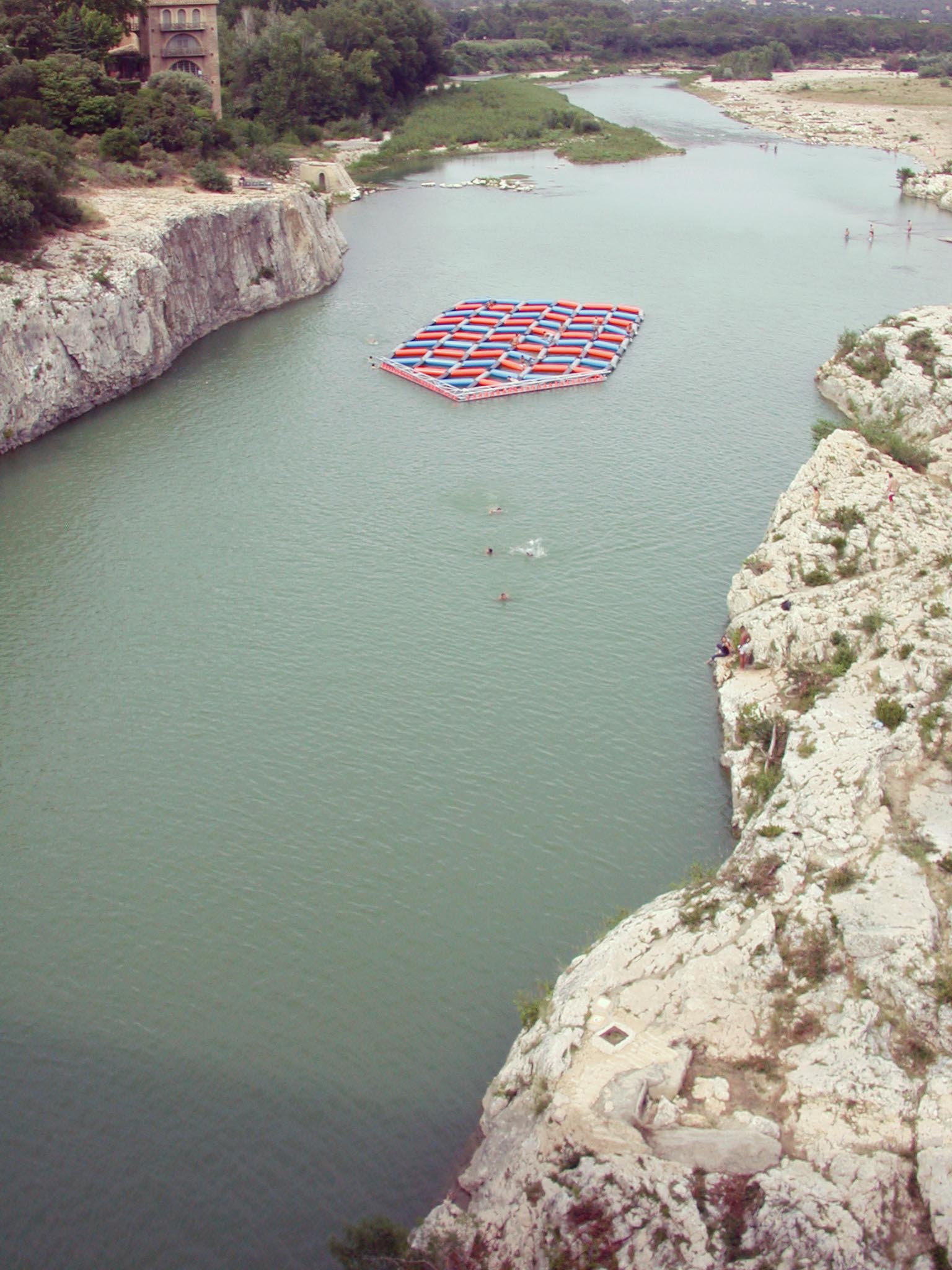 tapis flottant Patrick Bouchain Pont du Gard